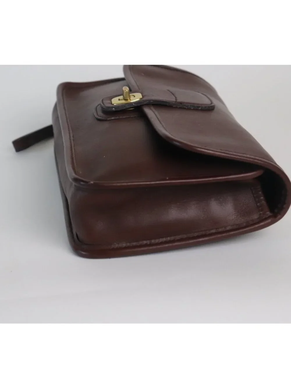 Vintage 1980's Coach Turn-Lock Clutch Bag Style 9832